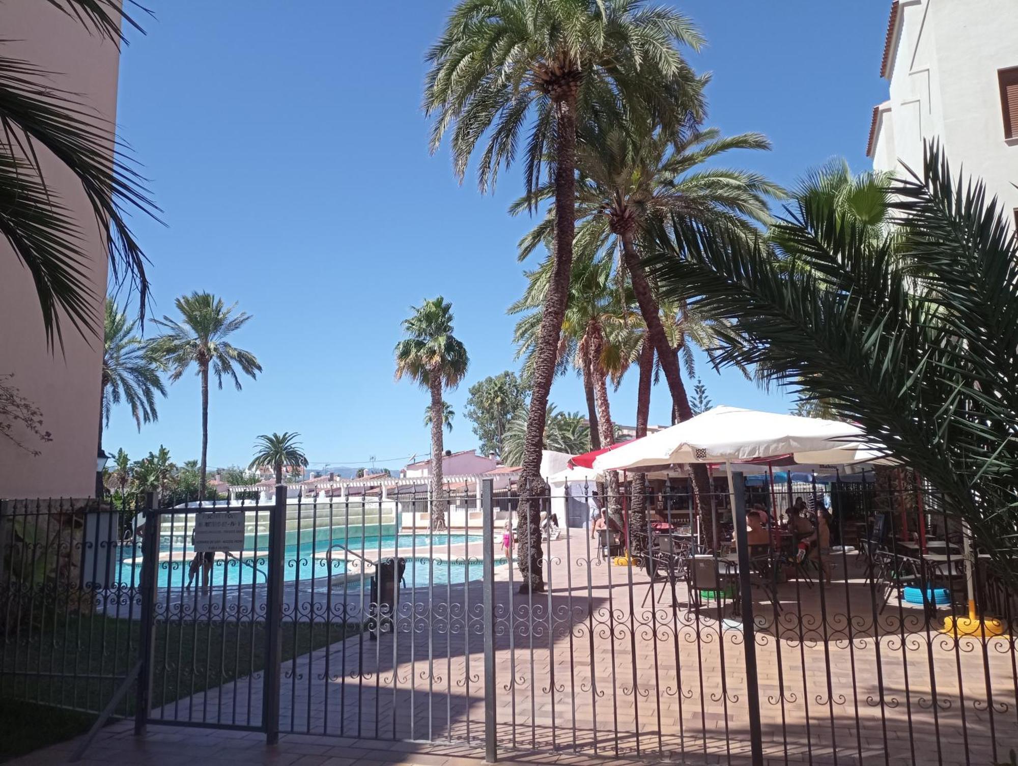 Estudio Capitan-Piscina Denia Luaran gambar