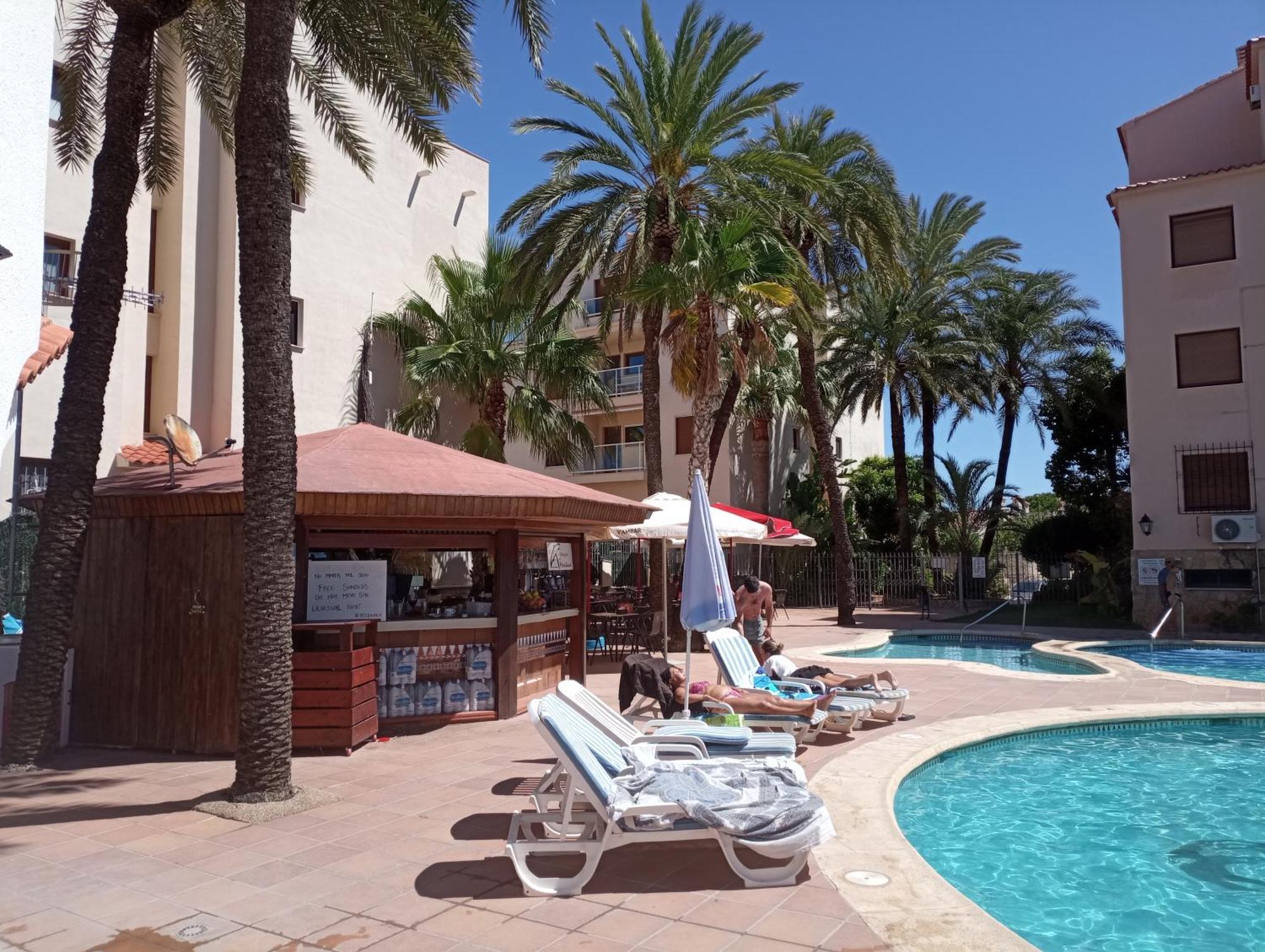 Estudio Capitan-Piscina Denia Luaran gambar